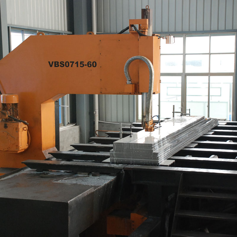 តើសំភារៈផ្សិតសំខាន់ៗទាំង 4 ផ្តល់នូវដំណោះស្រាយច្បាស់លាស់យ៉ាងដូចម្តេចចំពោះលក្ខខណ្ឌការងារផ្សេងៗគ្នាក្នុងការផលិតផ្សិត?